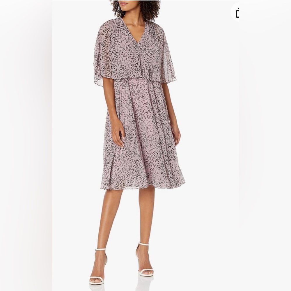 Women's Halston Heritage Pleated Print Dress in Rose Marble With Popover. Size 8
